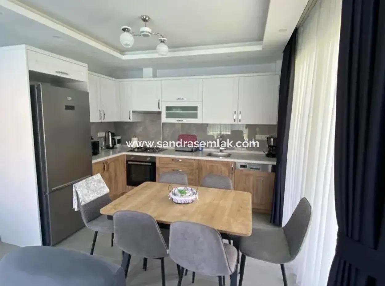 Mugla Dalanda Rent 4 1 Jacuzzi Dreibettzimmer Villa