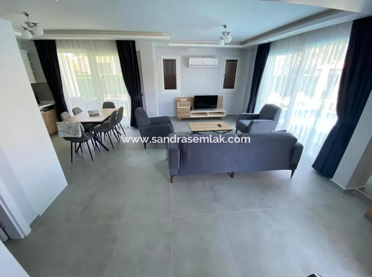 Mugla Dalanda Rent 4 1 Jacuzzi Dreibettzimmer Villa
