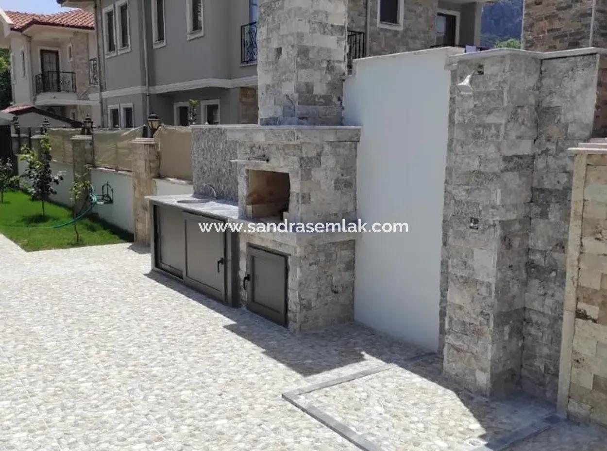 Villa Sarı Dalyan 4+1 Lüks Villas
