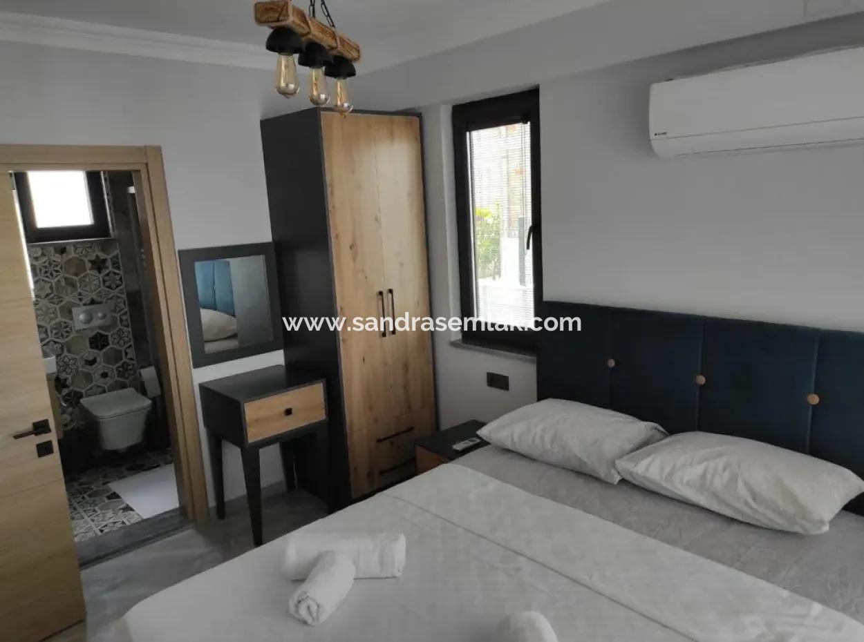 Villa Sarı Dalyan 4+1 Lüks Villas