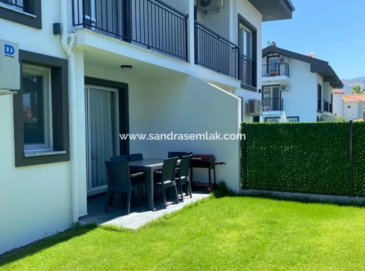 Muğla Dalyanda Kiralık 4+1 Jakuzili Tripleks Villa