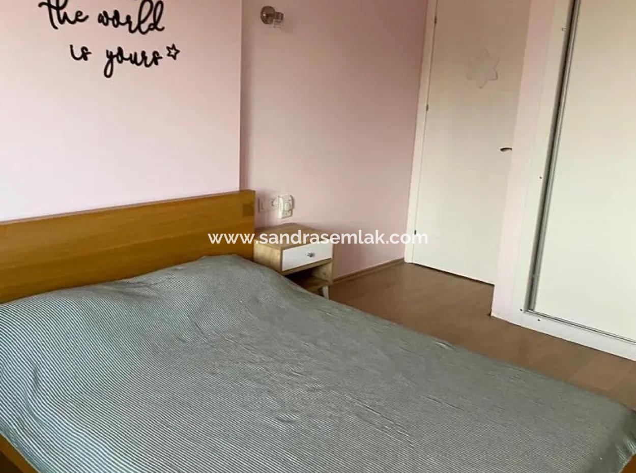 Ortaca Vali Bahçesinde 4+1 Dubleks Jakuzili Kiralık Villa