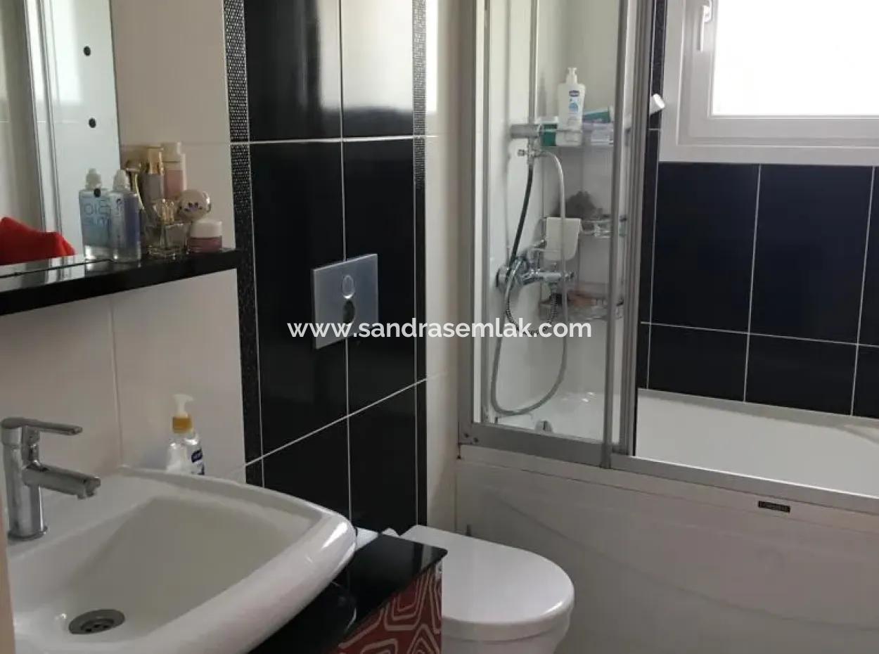 Ortaca Vali Bahçesinde 4+1 Dubleks Jakuzili Kiralık Villa