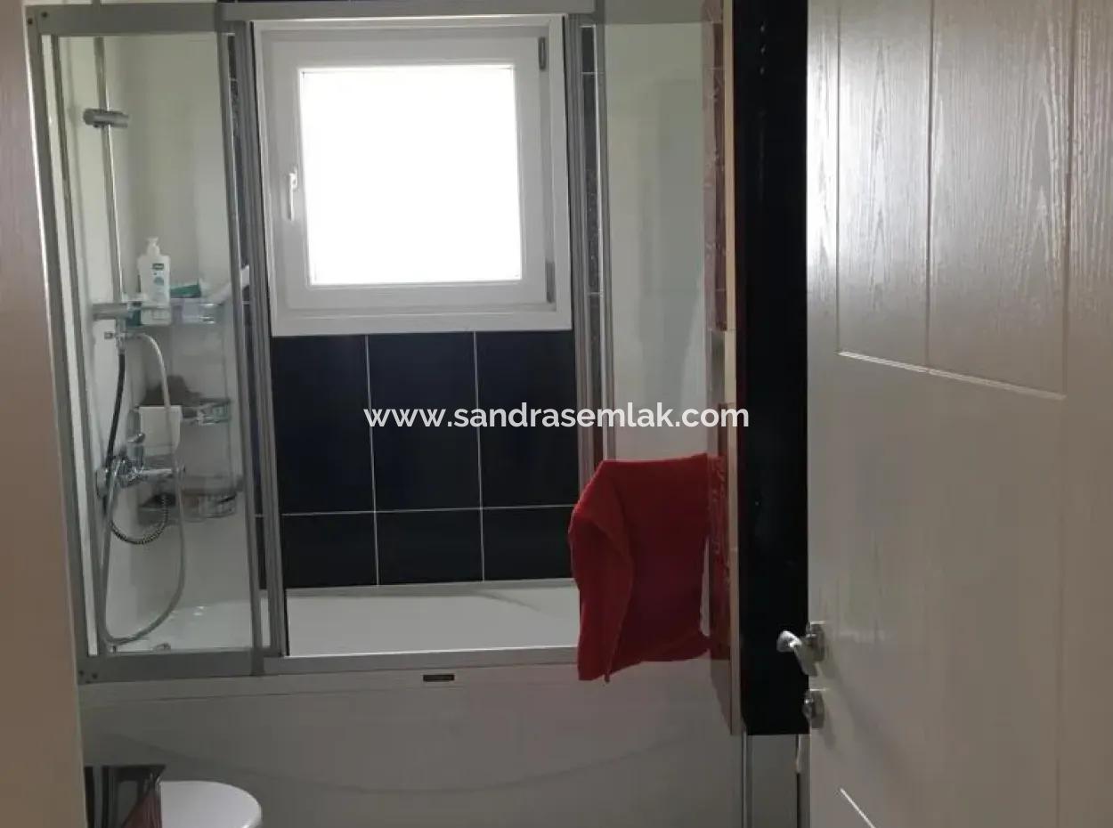 Ortaca Vali Bahçesinde 4+1 Dubleks Jakuzili Kiralık Villa