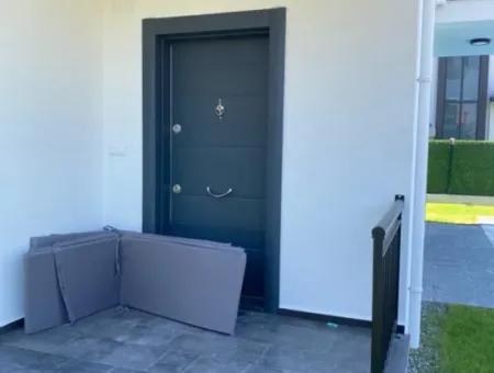 Muğla Dalyanda Kiralık 4+1 Jakuzili Tripleks Villa